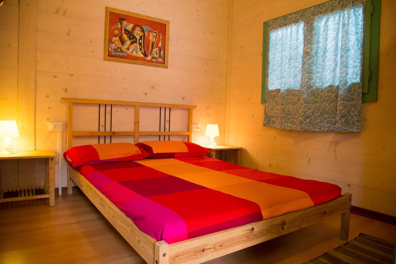 Camping Oasi Марина-ди-Масса Экстерьер фото